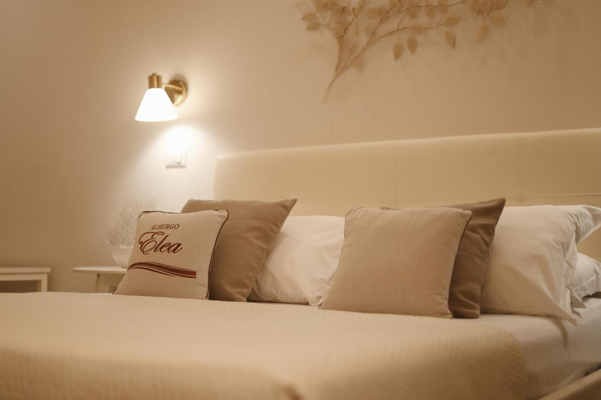 Albergo Elea アシェーア エクステリア 写真